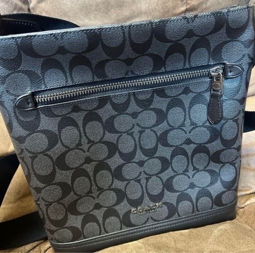 COACH コーチ ショルダーバッグ 正規店購入