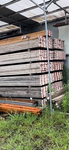 中古杉足場板4m\n