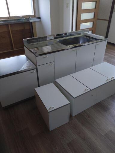 新品　クリナップ　格安キッチン　8月4日、１７時まで