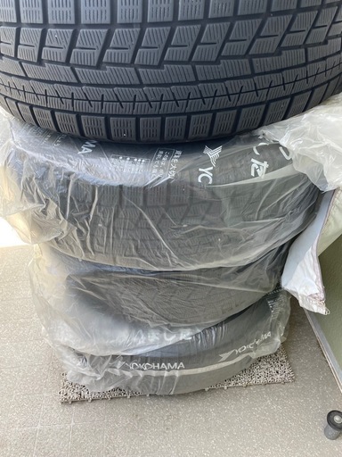 215/60R17 スタッドレスタイヤ最終値下げ シーズン間近！値下げ