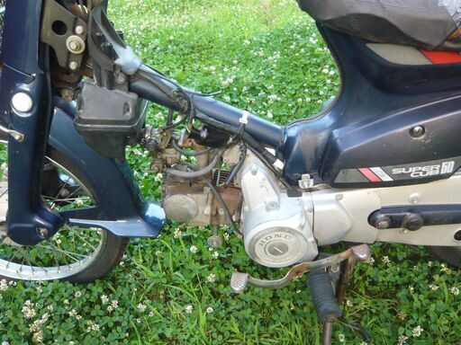 ホンダ スーパーカブ A-C50 カスタム 4サイクルE 4速ギヤで低燃費！ セル