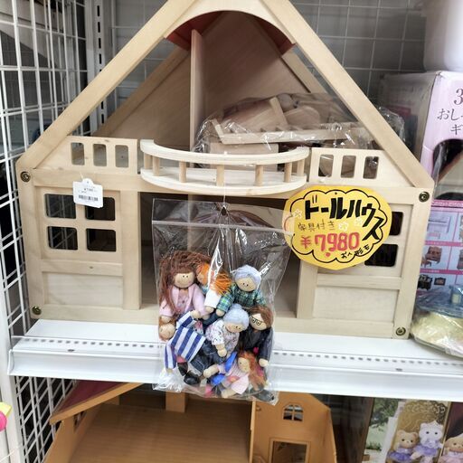 ★ジモティー割有★　ドールハウス　人形　家具付き　IKD-95