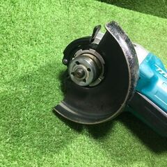マキタ GA408 充電式ディスクグラインダー バッテリー1個付き【市川行徳店】【店頭取引限定】【中古】管理番号：IT6XZD2NM0CL