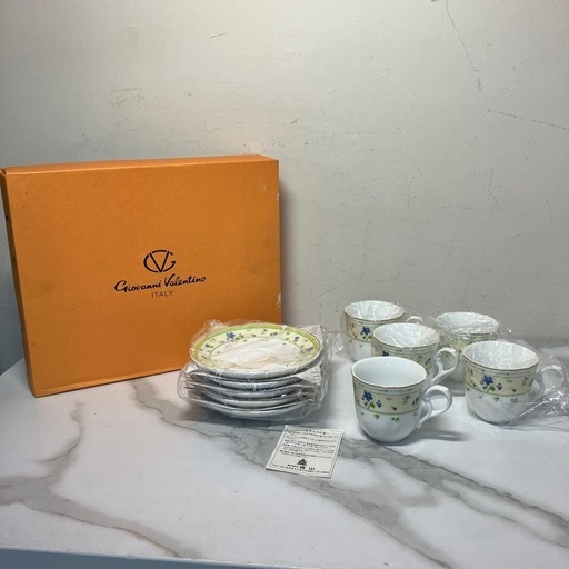 ☆値下げ☆K2408-019 Giovanni Valentino カップ\u0026ソーサー5客セット 黄すみれ 未開封品