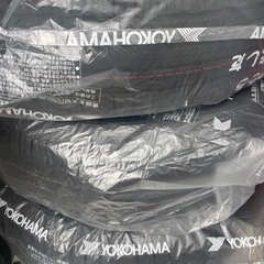 ランクル70 新車外しタイヤ265 70R 16 ダンロップランドクルーザー70