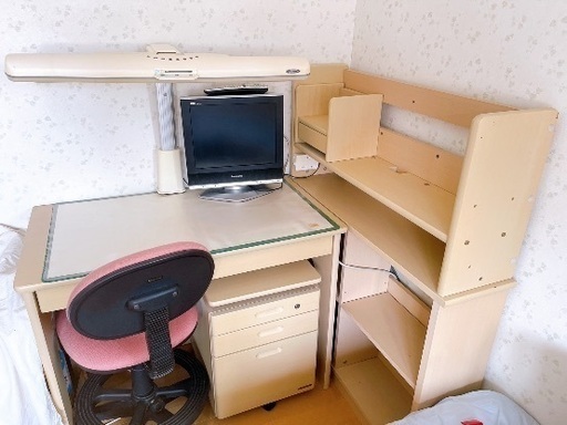 美品✨くろがね学習机　本棚　椅子付き