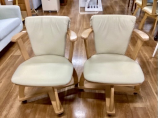 回転チェア　2脚セット【町田市再生家具】　241159