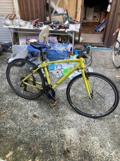 クロス自転車26インチ18段ギヤ