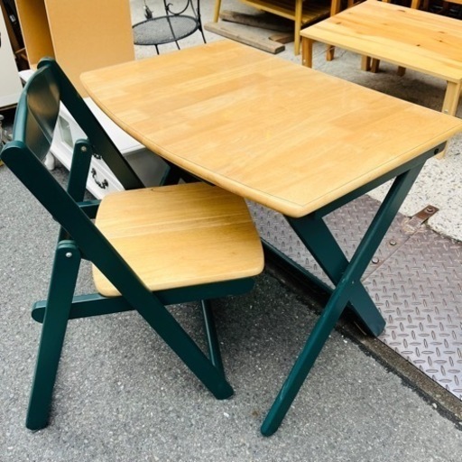 《売約済》【武蔵小山店】  折りたたみ式　北欧　折りたたみテーブル　ダイニングテーブル　折りたたみチェア　デスク　作業台　無垢　木製　天板保護フィルム付き　セット