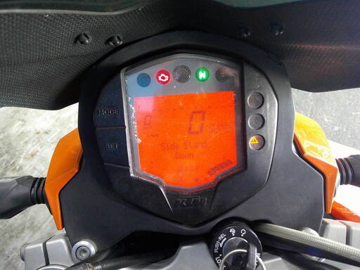 KTM 125デューク 黒/オレ 自賠責保険加入で乗れます 半額配送