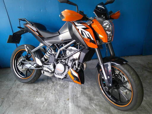 KTM 125デューク 黒/オレ  自賠責保険加入で乗れます 半額配送キャンペーン 現状渡し諸経費￥0- 横浜 P-Yard