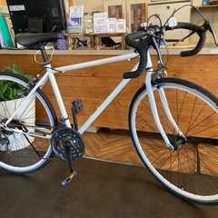 【前後タイヤ・チューブ新品！】3×7速　700×28cロードバイク　ホワイト