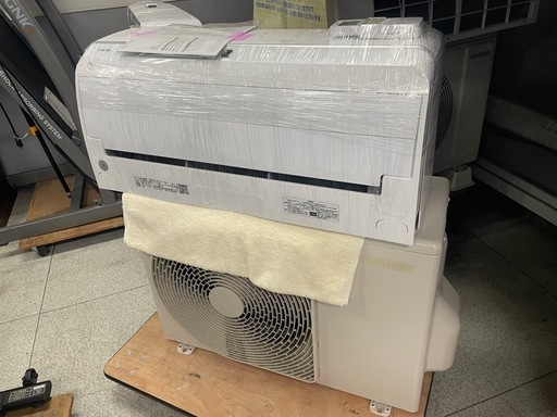 【標準工事費込み】TOSHIBAルームエアコン6畳 RAS-H221E9DT 2022年製