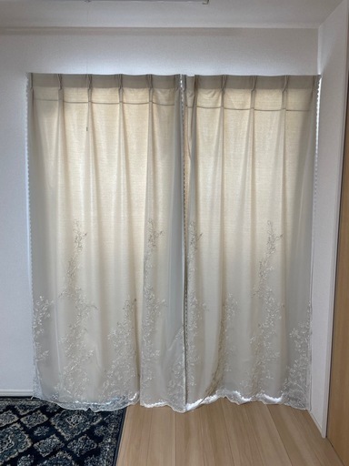 カーテン