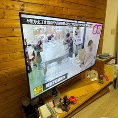 壁掛けテレビ金具