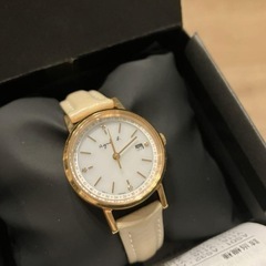 【新品未使用】agnès b.ソーラー腕時計　FBSD937　ホワイト