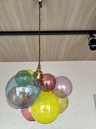 ガラス　ペンダントライト