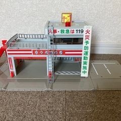 【値下げ】タカラトミー TAKARATOMY トミカ TOMIC...