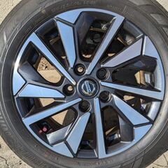 セレナ　純正タイヤ　Ｃ27後期　16インチ　サマータイヤ