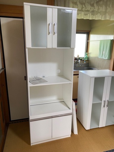 決まりました 【新品未使用、組立て済】ニトリ　レンジ台