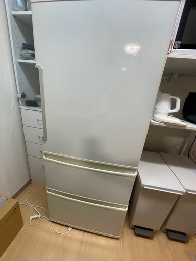 冷蔵庫AQUA アクア AQR-271F  8/17以降引渡し