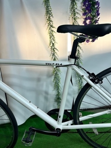 No.184 クロスバイク シオノ バルト AL 700C 外装6段 (スノーホワイト