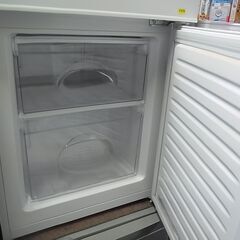 セール中につき、通常特価19,778円より5％引きの18,789円!　NITORI　ニトリ　2ドア冷蔵庫　Nグラシア　NTR-106WH　106L　2022年製　白　ホワイト