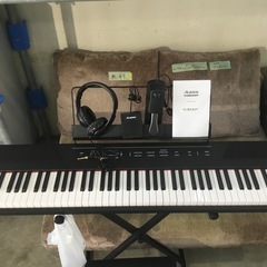 ALESIS】電子ピアノ（椅子付） クリーニング済☆配送可 管理番号10208