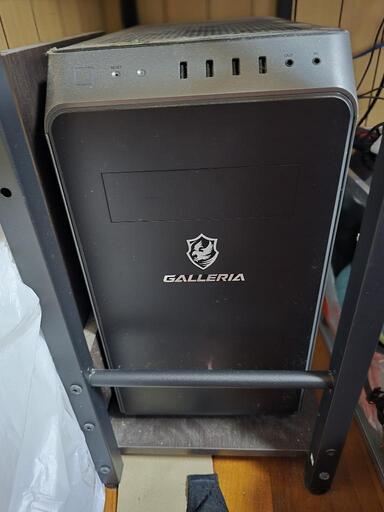 ゲーミングpc モニター