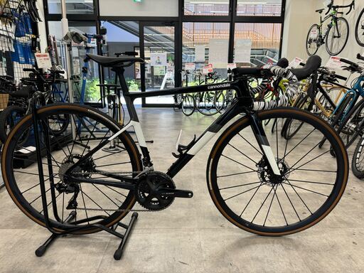CANNONDALE 「キャノンデール」 SUPERSIX EVO CARBON DISC 2020年モデル ロードバイク / 福岡アイランドシティ店 rc-IT1CD19AUJUD-I2Kv