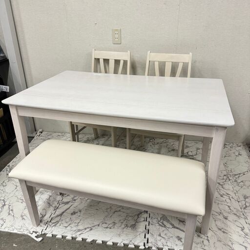 19021  ㈱幸家具会館 ダイニングテーブル　イス2脚　ベンチ4点セット   ◆大阪市内・東大阪市他 6,000円以上ご購入で無料配達いたします！◆ ※京都・高槻・枚方方面◆神戸・西宮・尼崎方面◆生駒方面、大阪南部方面　それぞれ条件付き無料配送あり！