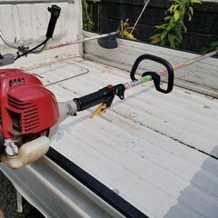 決まりました。ホンダ(HONDA) 草刈機 刈払機   ループハンドル チップソー仕様 片肩掛け 中古品  4サイクル エンジン ガソリン