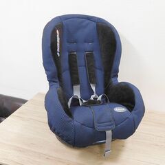 月末特価★コンビ　MAXI-Cosi チャイルドシート 9-18...