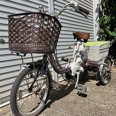 岐阜発 パナソニック電動アシスト三輪自転車 ビビライフBE-ENR834M、バッテリー8Ah、変速ギア内装３段 