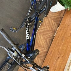 【GIANT ATX前後タイヤ・チューブ新品！ 】アルミフレーム　ディスクブレーキ　3×7速　27.5インチMTB  ブラック×ブルー