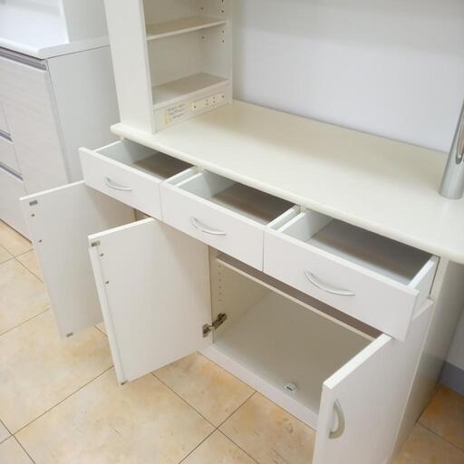 ☆ジモティ割あり☆ 値下げしました！ レンジボード 白 H120×D46×W183 