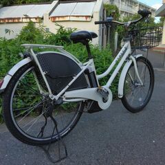 ブリジストン　HYDEE　B　　２６インチの電動自転車です。前後タイヤ新品交換済みです。 ブリジストン HYDEE B 26インチの電動自転車です。前後タイヤ新品