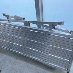 脚部伸縮天板幅広足場台　脚立 立ち馬 