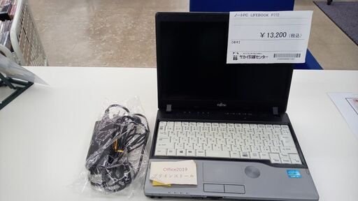 ★ジモティ割あり★ FUJITSU ノートPC LIFE  BOOK　P772  12年製 動作確認／クリーニング済み TJ7714