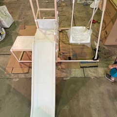 ジャングルジム⭐︎滑り台とブランコつき