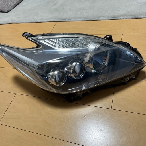 プリウス30LEDヘッドライト