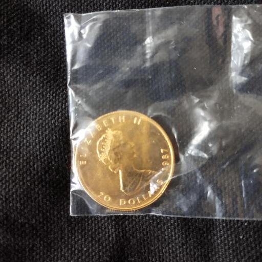 メイプルリーフ金貨2分の１オンス