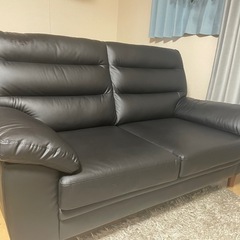 ソファー2人掛け　合成皮革ブラック