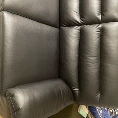 ソファー2人掛け　合成皮革ブラック