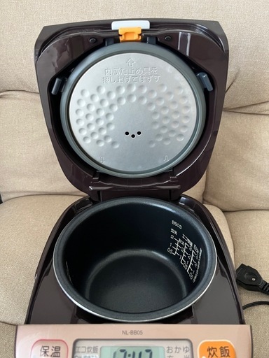 炊飯器未使用品 Zojirushi NW-VC10 炊飯器 ZOJIRUSHI 炊飯器 NW-VC10