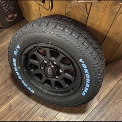 ハイエース用☆16インチ ☆車検対応☆新型タイヤ新品ホイールセット 