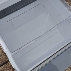 日立　R-K320FV(S)　３ドア冷蔵庫　315L　シルバー色『中古良品、小傷あり』2015年