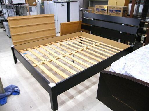 BoConcept 北欧家具 ベッドフレーム&ヘッドボード付き クィーンサイズ