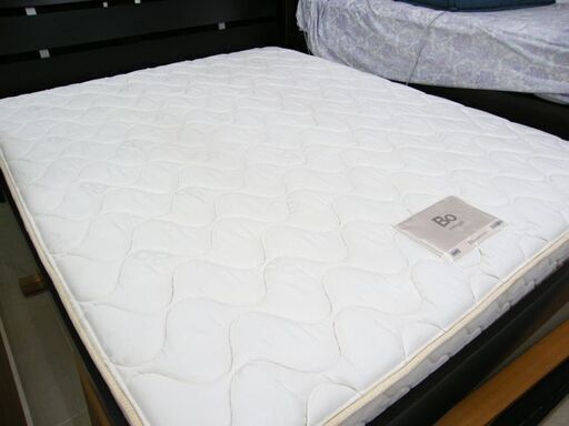 BO CONCEPT デンマーク　木製クイーンベッドフレーム 　ボーコンセプト BO CONCEPT デンマーク 木製クイーンベッドフレーム ボーコンセプト