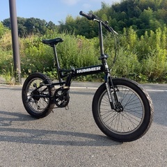 強靭なイメージのHUMMERフォールディングファットバイク 